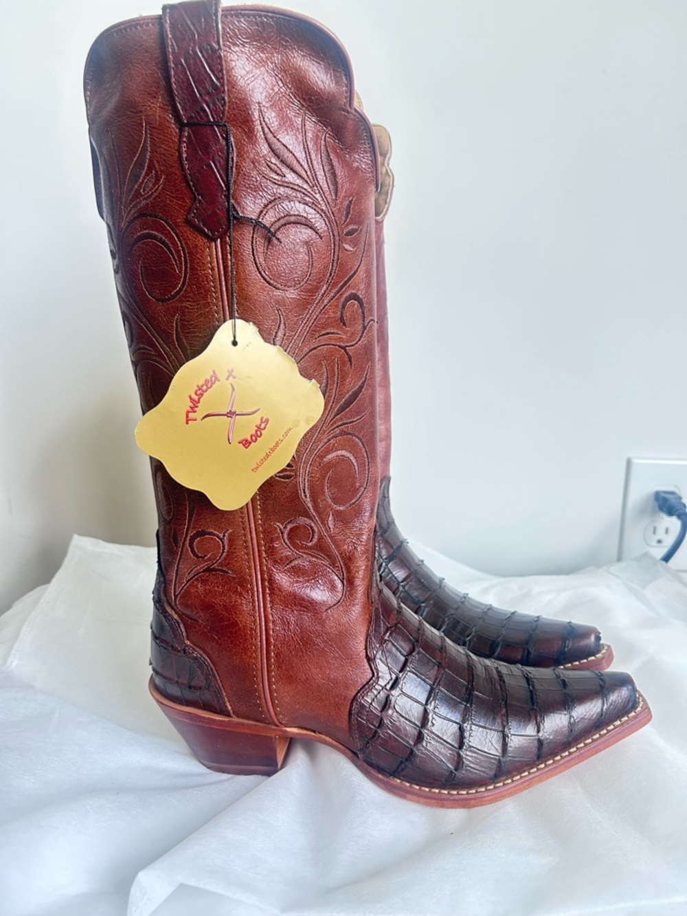NWT-Twisted X Woman’s Crocodile and Bomber Leather Snip Toe 14” Cowgirl Boots - Picture 2 of 9